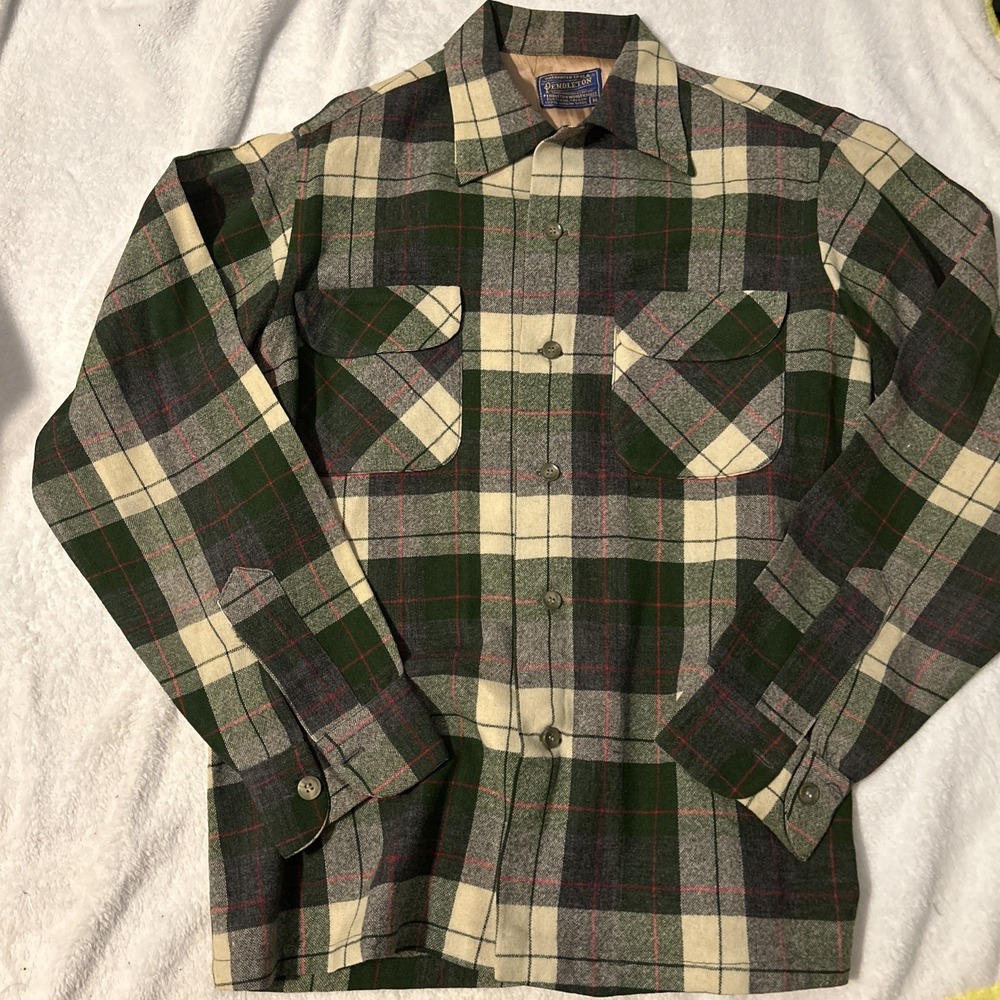 Vintage Pendleton Men's 100% Virgin Wool Board Shirt Size Medium